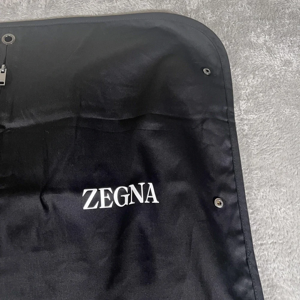 ZEGNA Suit Garment Bag Black Foldable Travel Zipper Suit‎ Carrier Handles Logo